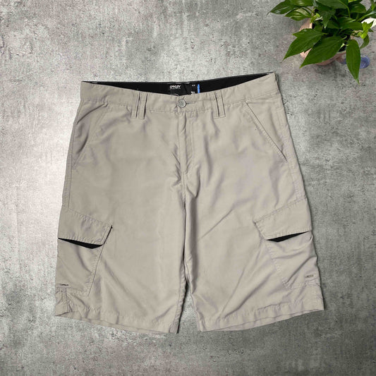 Oakley Retro Cargo Shorts - XL