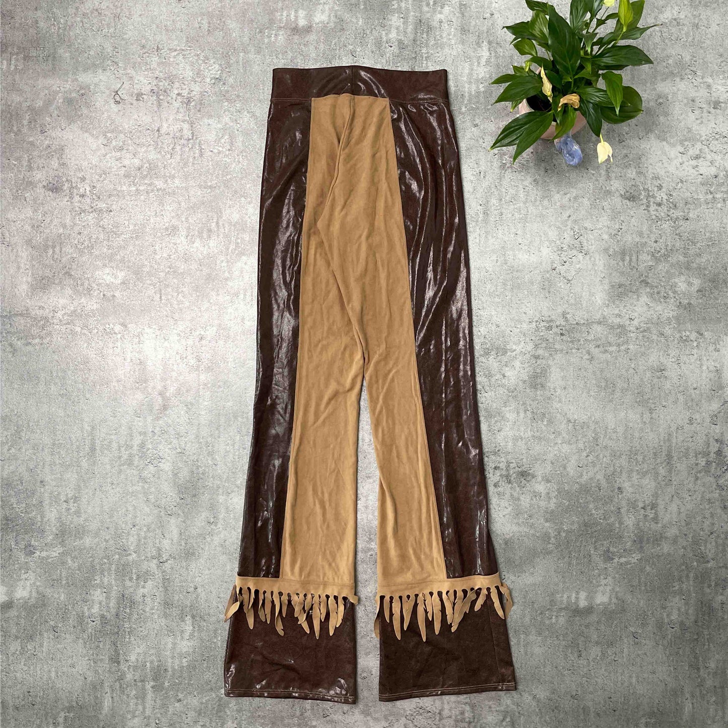 Feeling deadstock brown flared pants with fringe - S