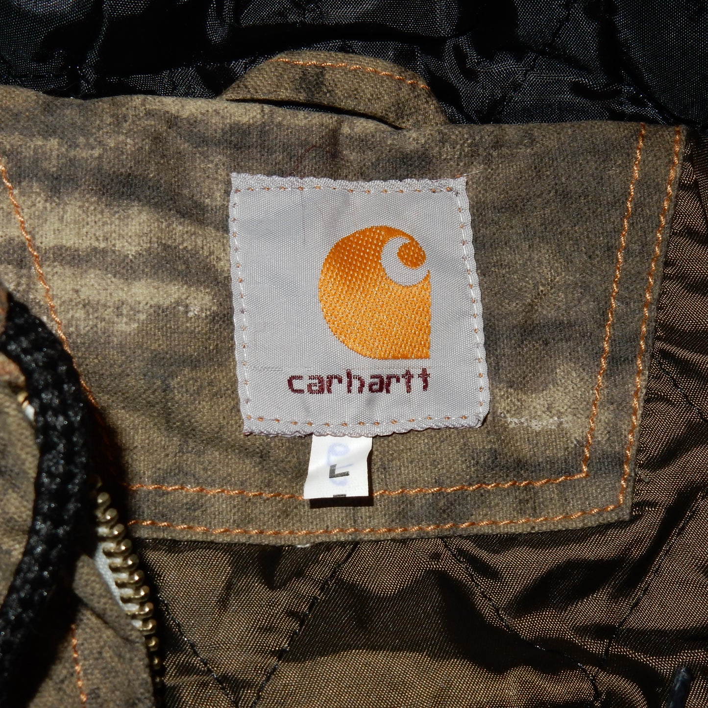 Carhartt re-worked camo jacket - L/XL