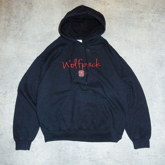 College Wolfpack y2k black hoodie - M