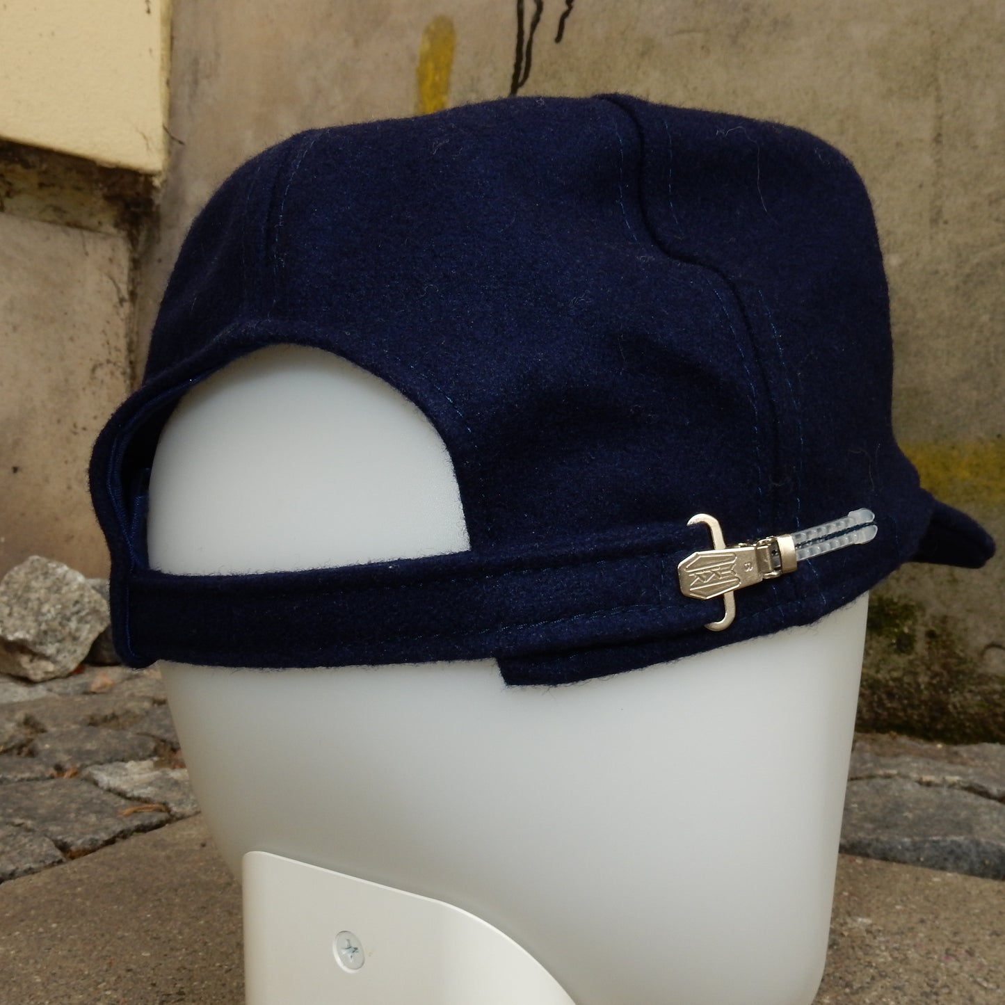 Volvo vintage wool navy cap hat