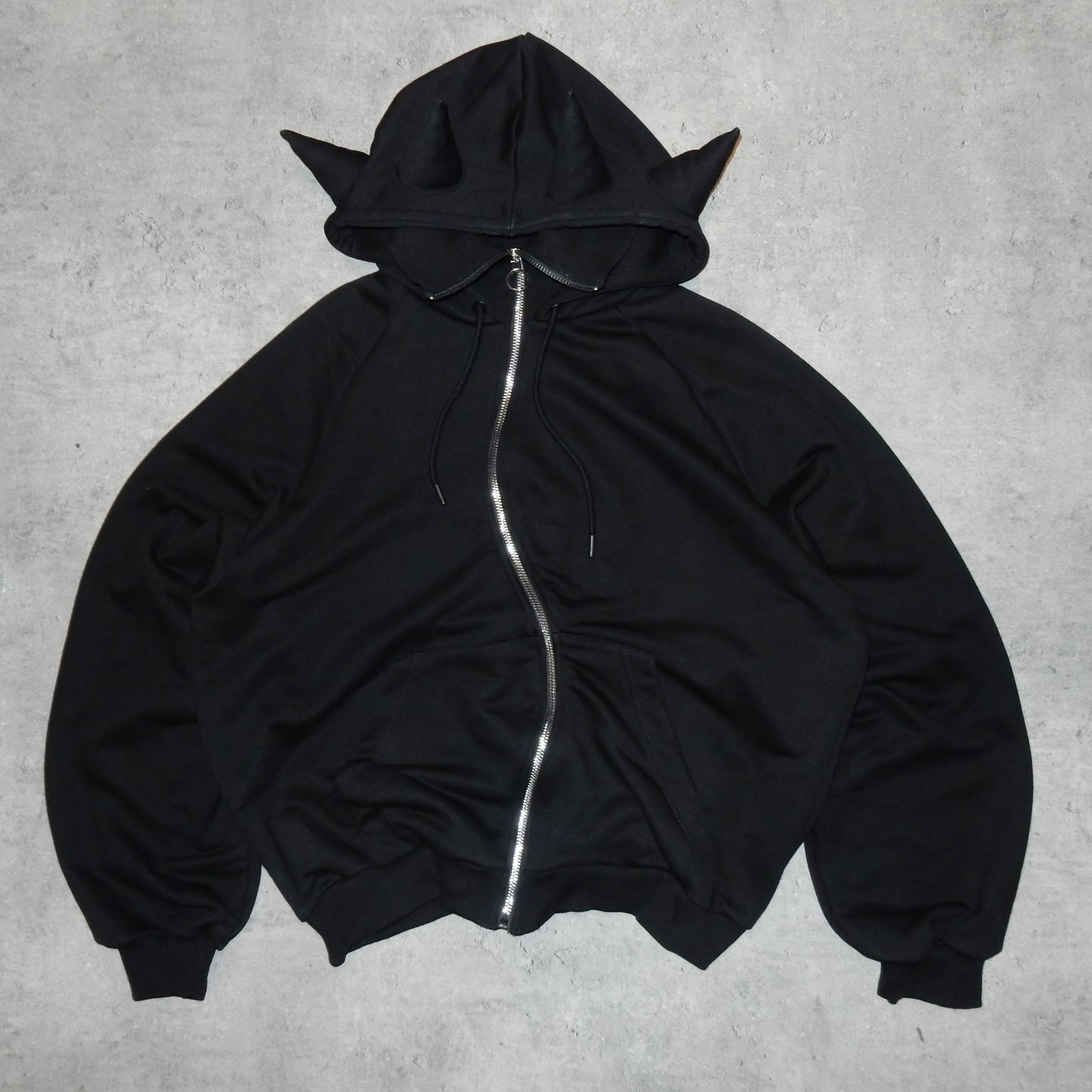 Horn Heroes boxy devil black hoodie - XL