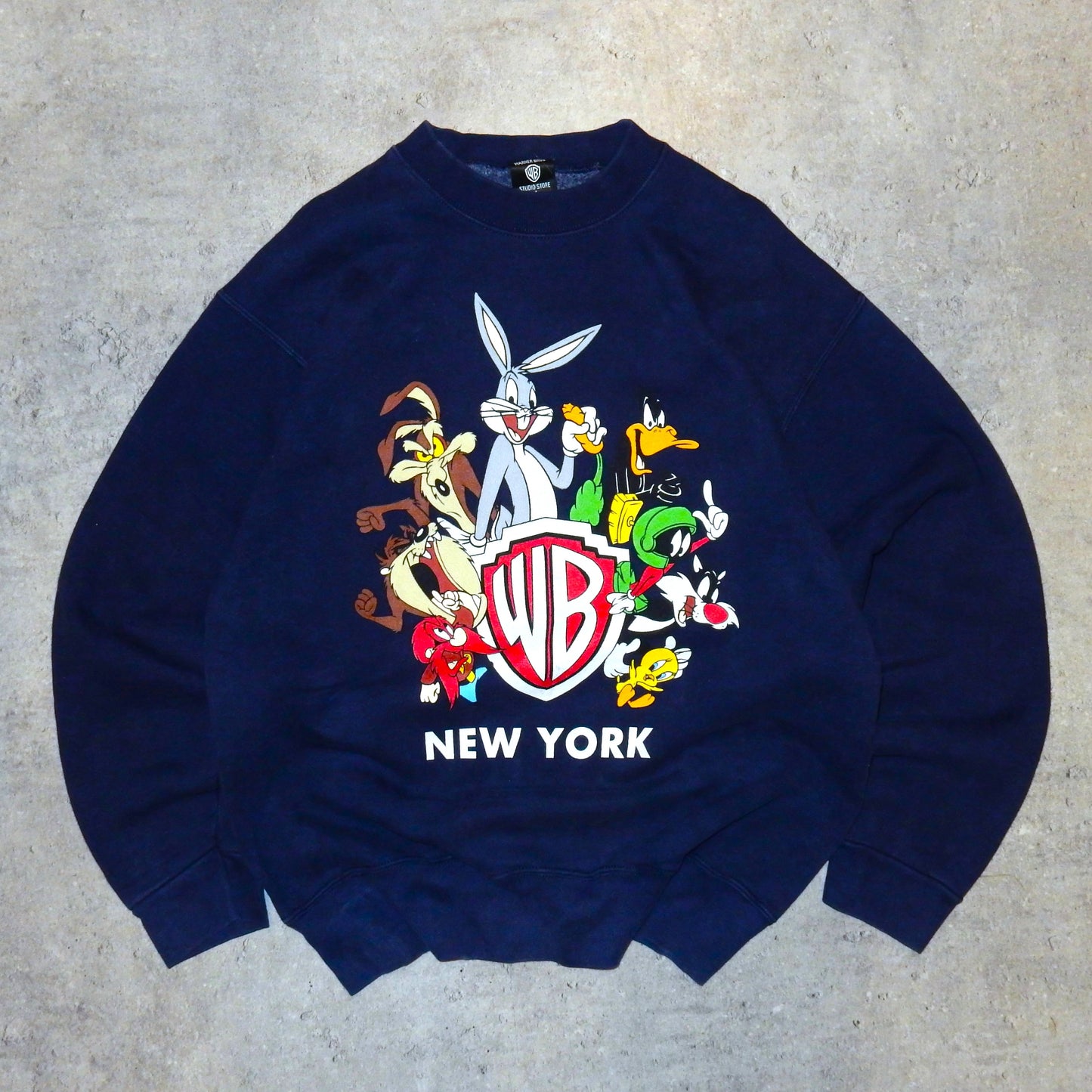 Warner bros vintage looney tunes 90's navy blue sweatshirt - L