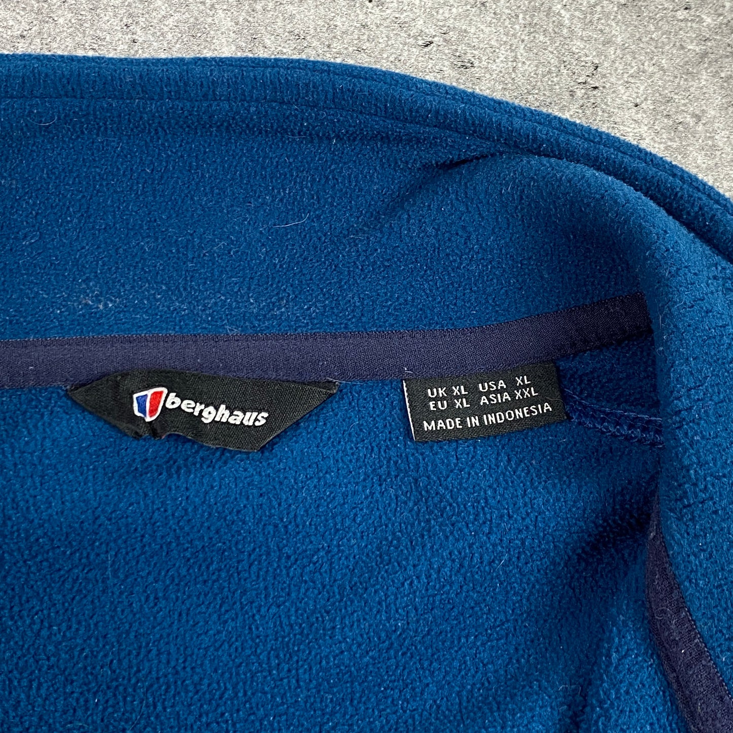 Berghaus blue/navy polar fleece - XL