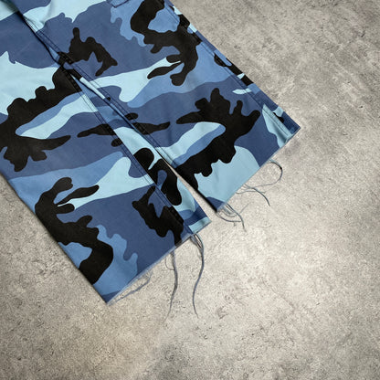 Blue Camo pants - 30