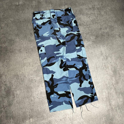 Blue Camo pants - 30