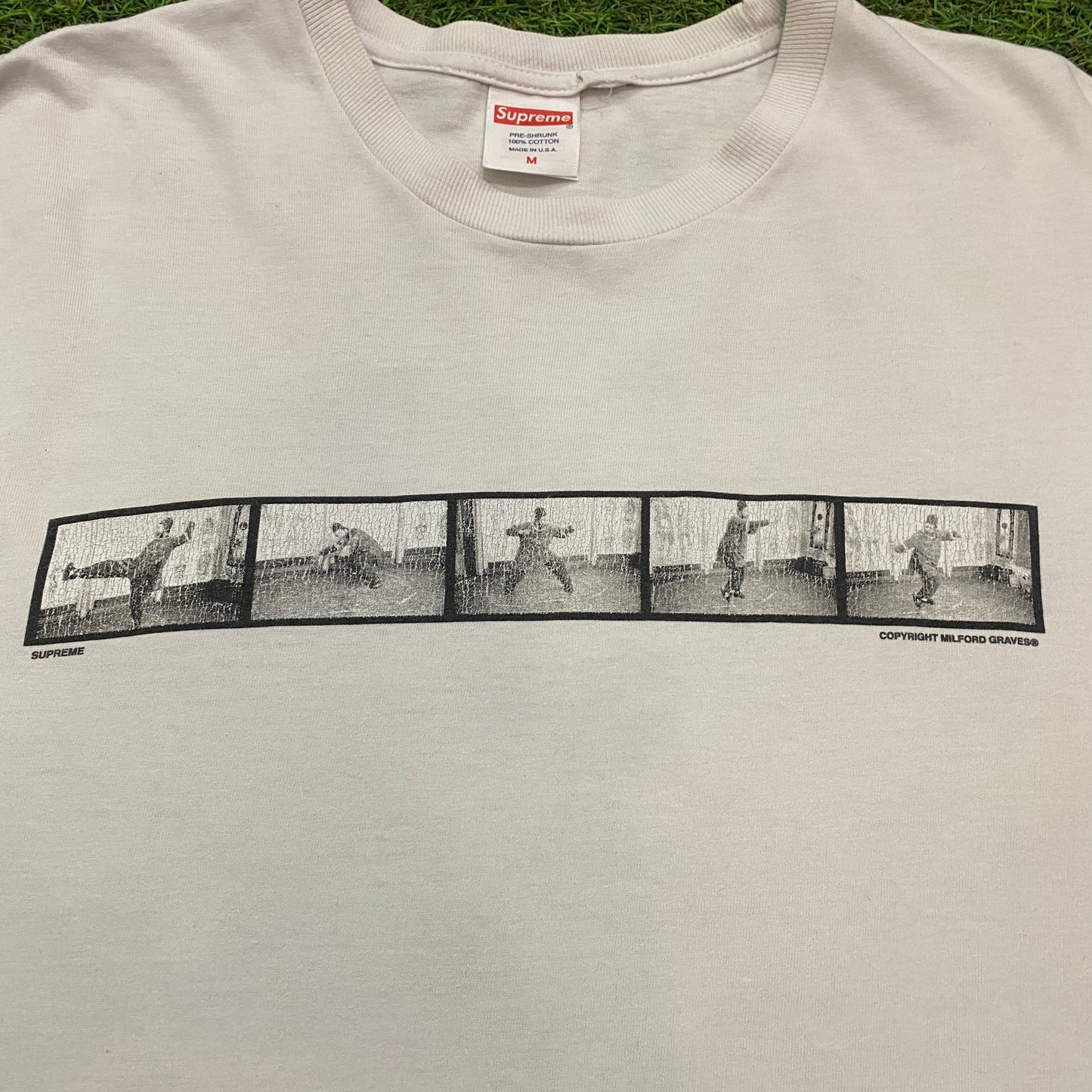 Supreme white tee - M