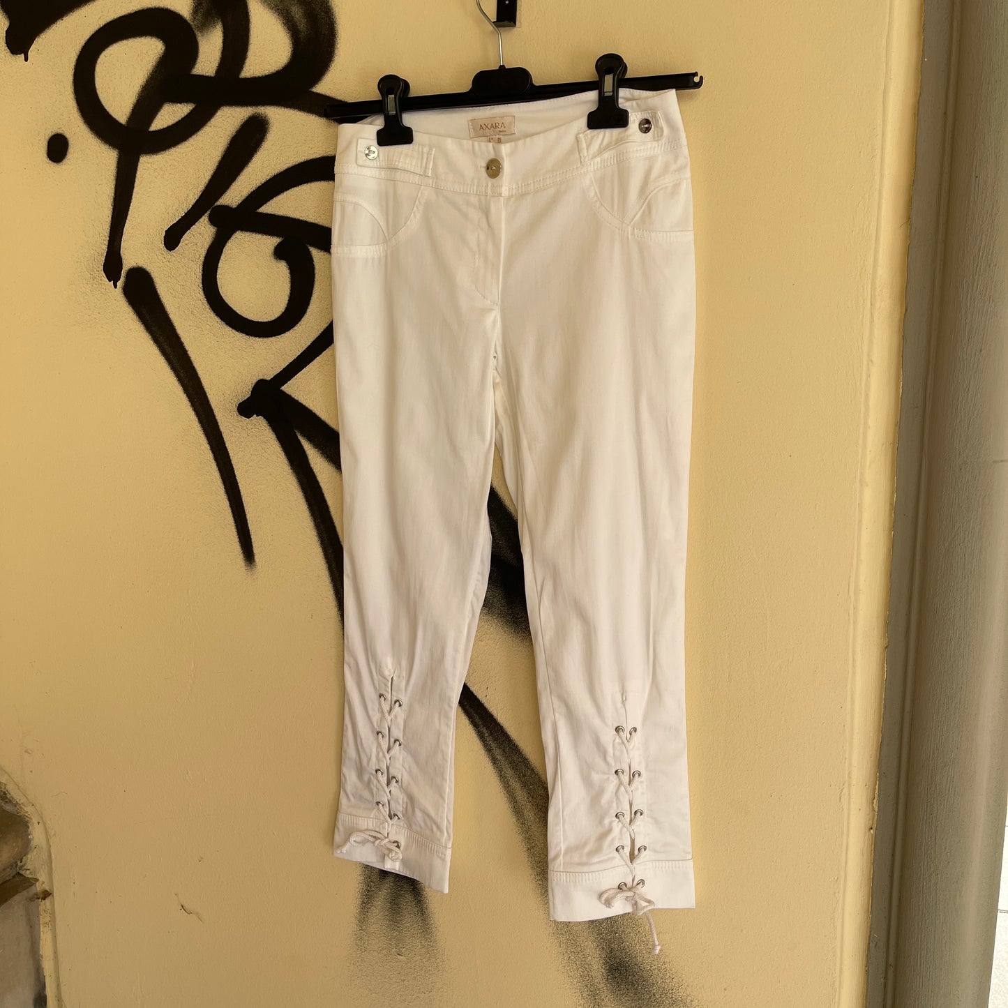 Y2K vintage white laced capris - 36/S